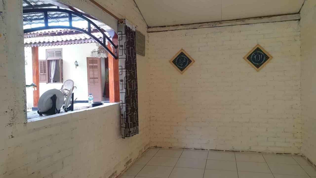 Ndalem Dasuriah Redpartner Naggulan Exterior photo